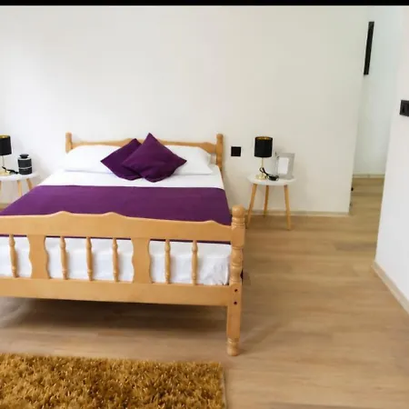 Lila Apartamento *
